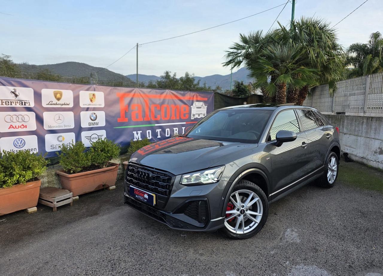 AUDI Q2 3X S-LINE BLACK EDITION