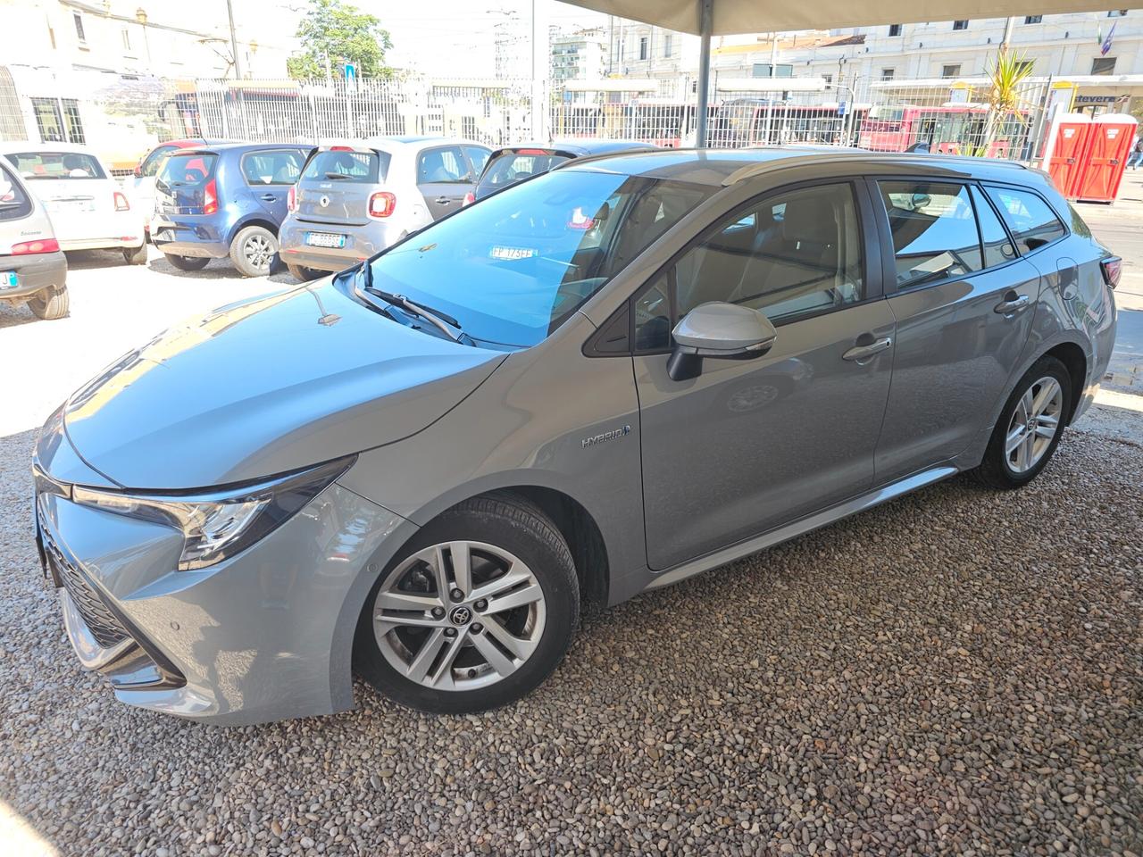 Toyota Corolla Touring Sports 1.8 Hybrid Business Tech