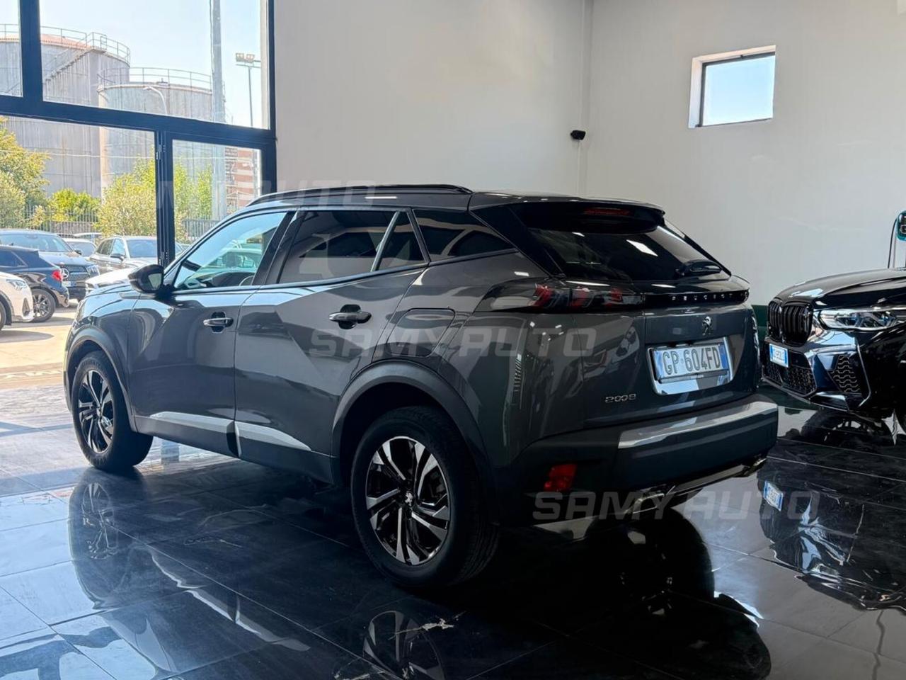 Peugeot 2008 PureTech 130 S&S EAT8 GT