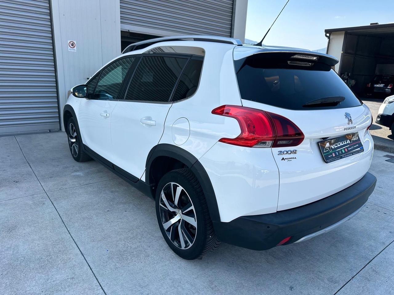 Peugeot 2008 BlueHDi 100 GT Line