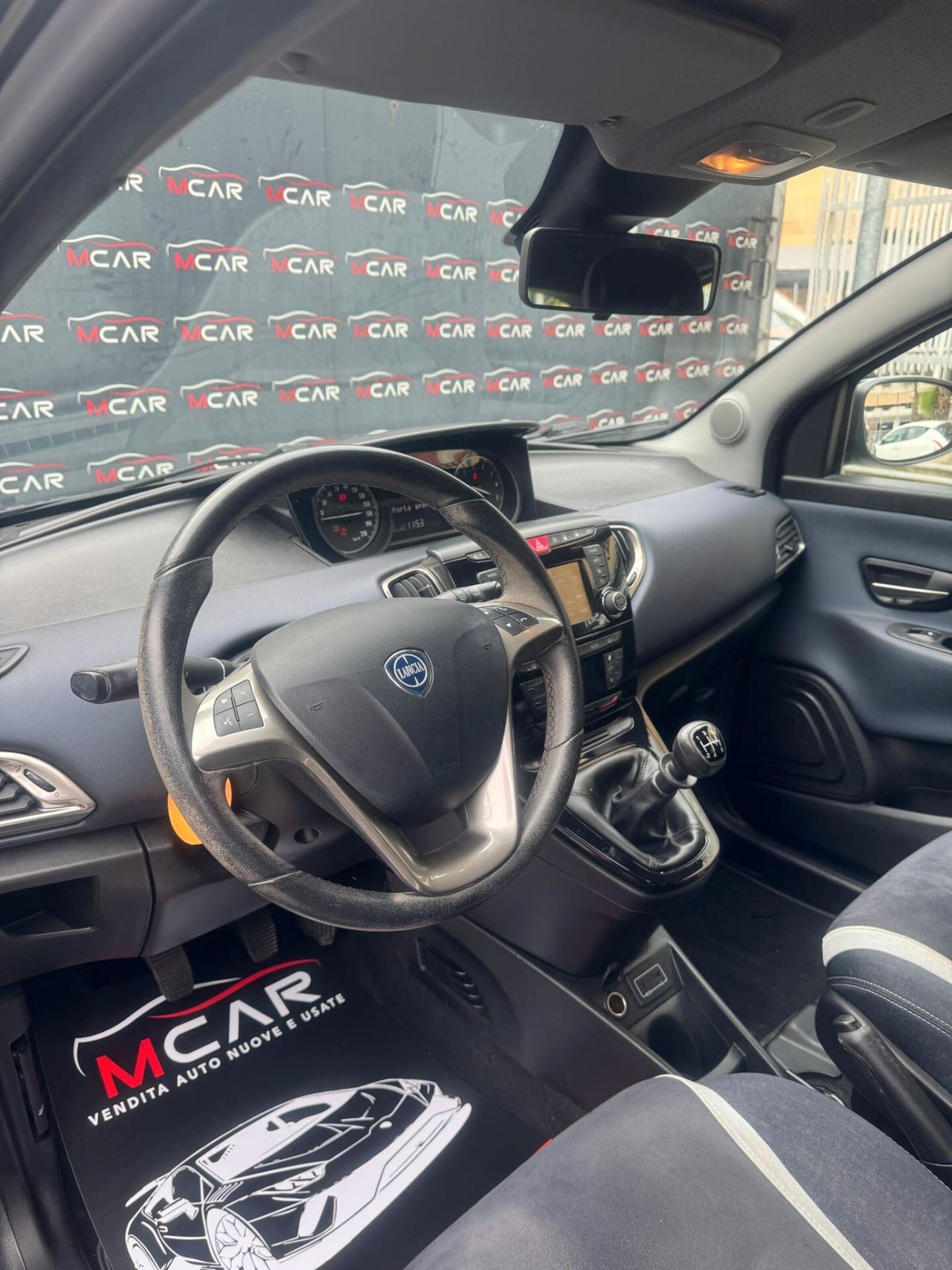 Lancia Ypsilon 1.2 69 CV 5 porte GPL Ecochic Gold