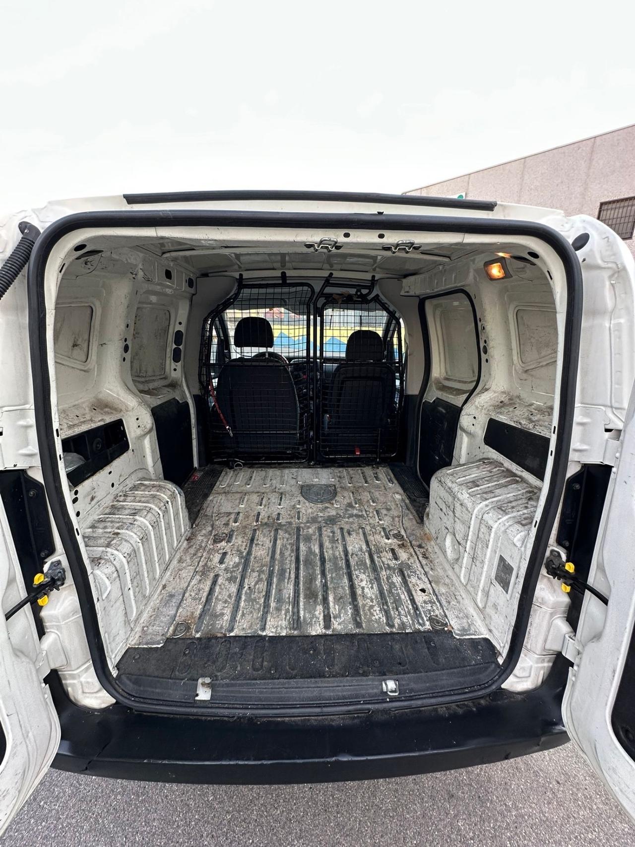 Citroen Nemo anno 2017 cc 1.3 diesel