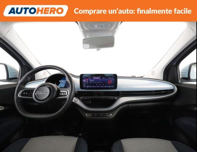 FIAT 500e Berlina 42 kWh Passion