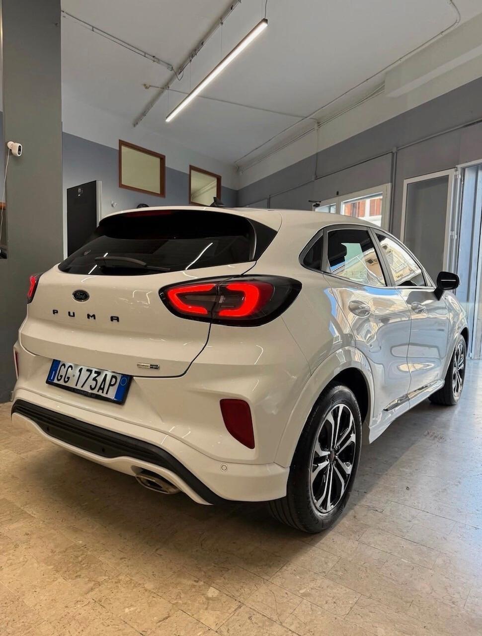 Ford Puma 1.0 EcoBoost Hybrid 125 CV S&S ST-Line