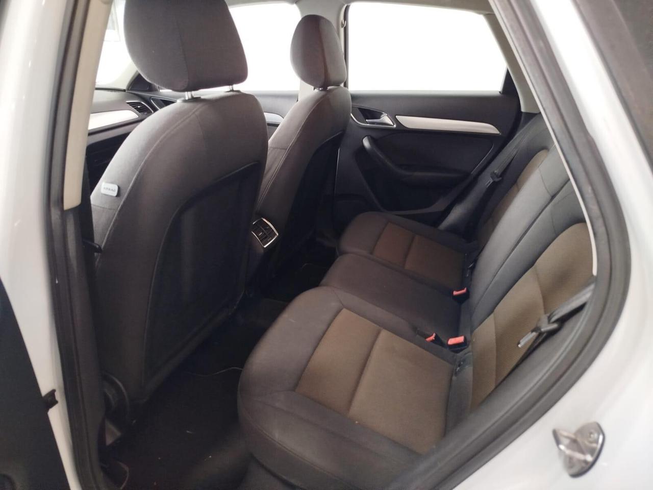 Audi Q3 2.0 TDI 140 cv