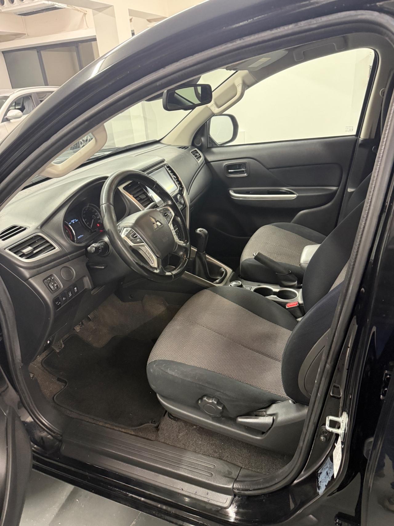 Mitsubishi L200 2.3 D Double Cab 4x4 Super Select Intense