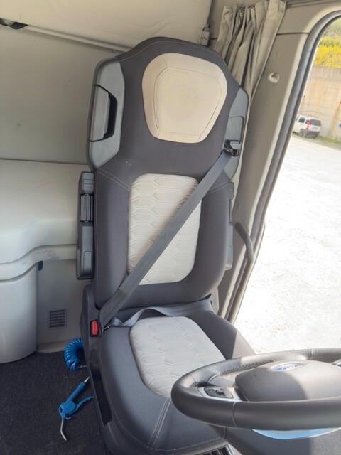 Ford F Max 500 4x2 Comfort Mega cab
