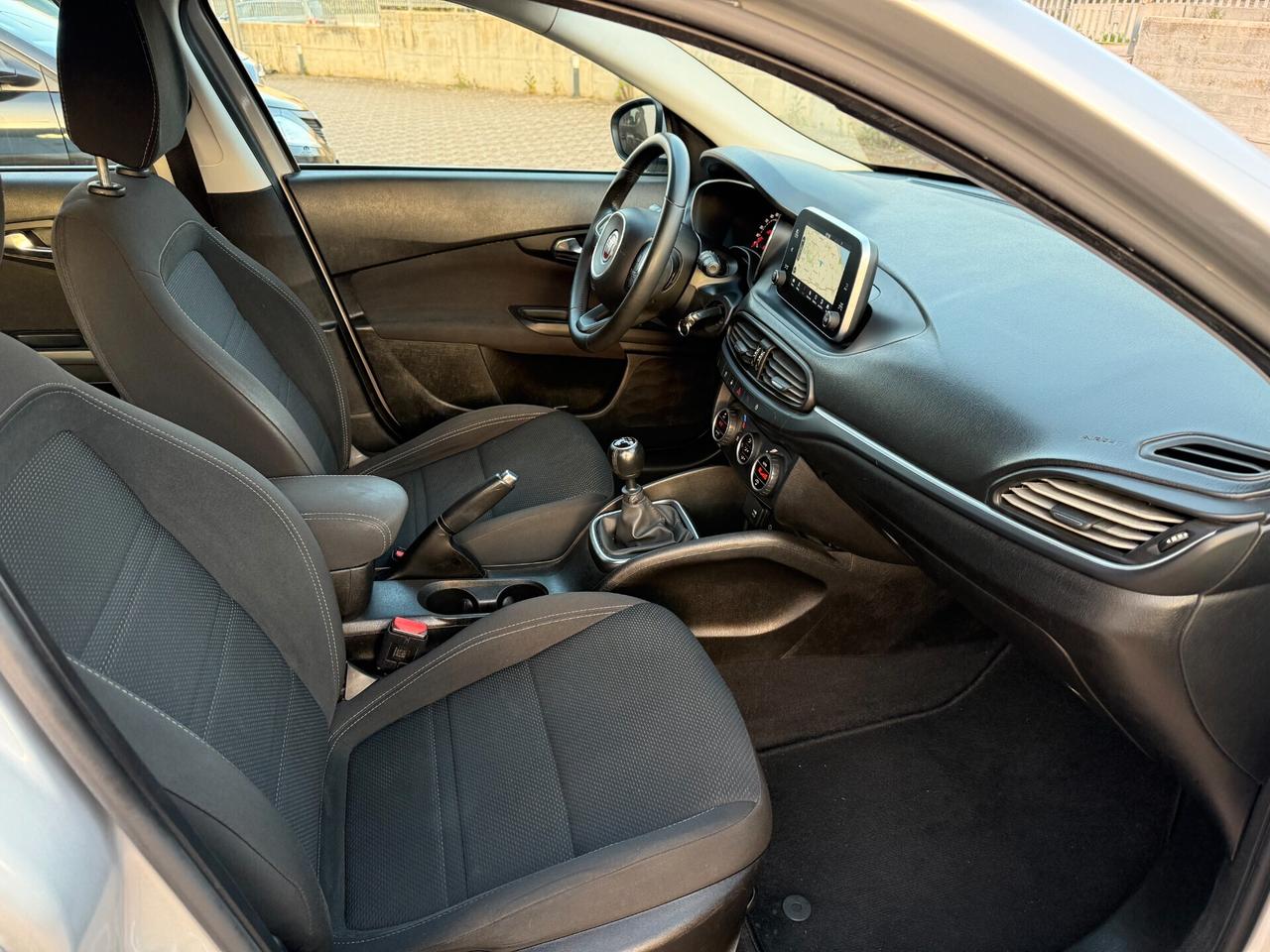 Fiat Tipo 1.3 Mjt S&S SW Business Navi CarPlay Sensori