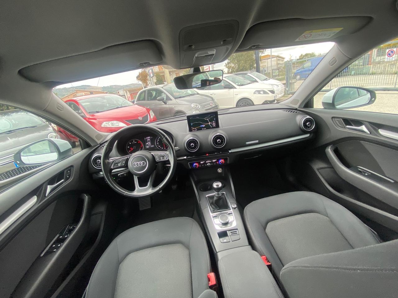 Audi A3 SPB 30 TDI Business 116cv