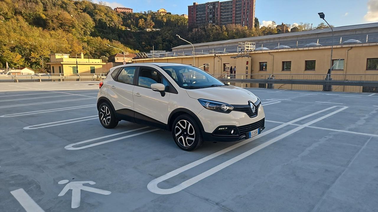 Renault Captur 0.9 TCe 12V 90 CV Start&Stop Energy R-Link