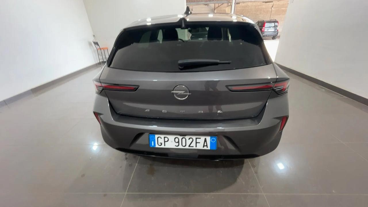 Opel Astra 1.2 Turbo 130 CV Business Elegance