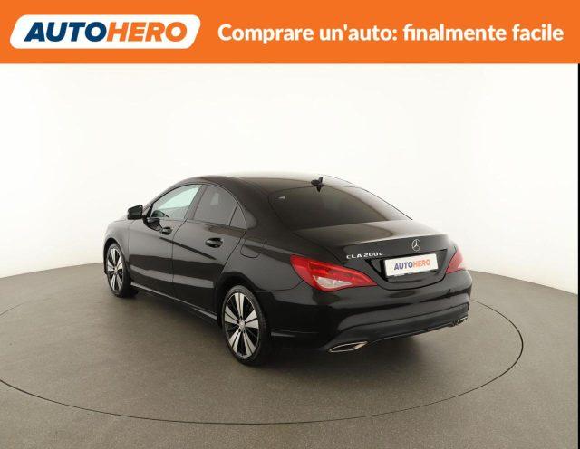 MERCEDES-BENZ CLA 200 d Automatic Sport