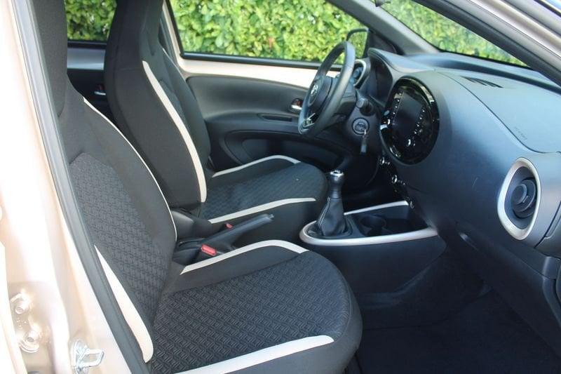Toyota Aygo X 1.0 VVT-i 72 CV 5 porte Trend