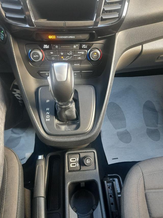 FORD Tourneo Connect 7 1.5 TDCi 120 CV Powershift Titanium