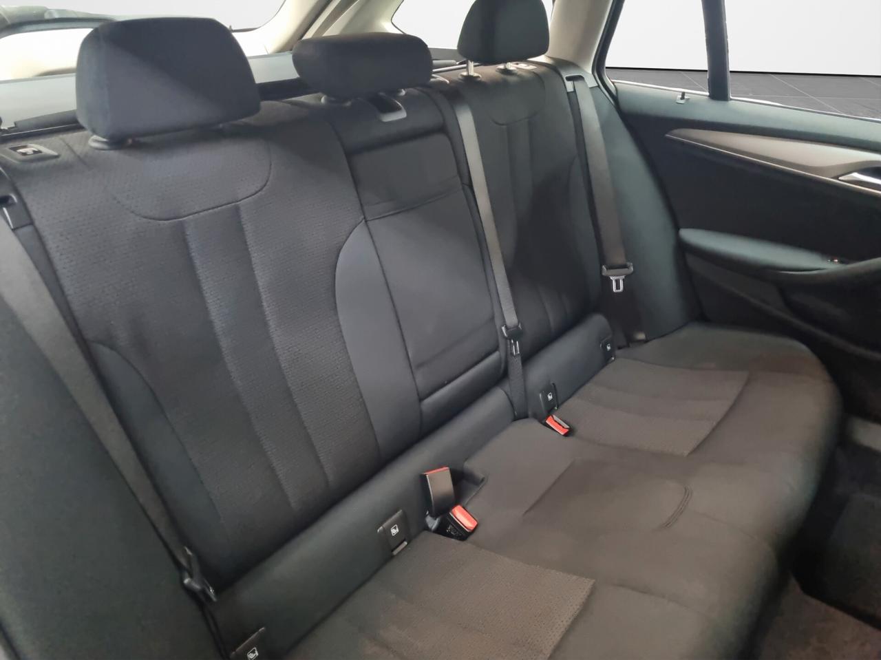 Bmw 518d 48V Touring Business
