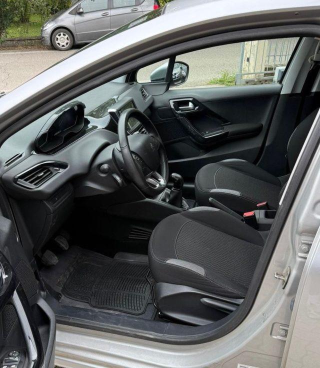 PEUGEOT 208 1° serie PureTech 82 5 p Allure OK NEOPATENTATO
