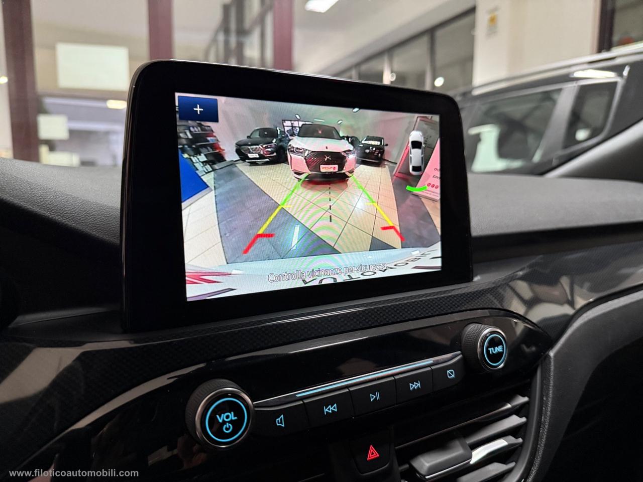 FORD Kuga 1.5 EcoBlue 120 CV aut. AUTOCARRO ST-Line 2WD DIESEL AUTOCARRO N1 DETRAIBILE
