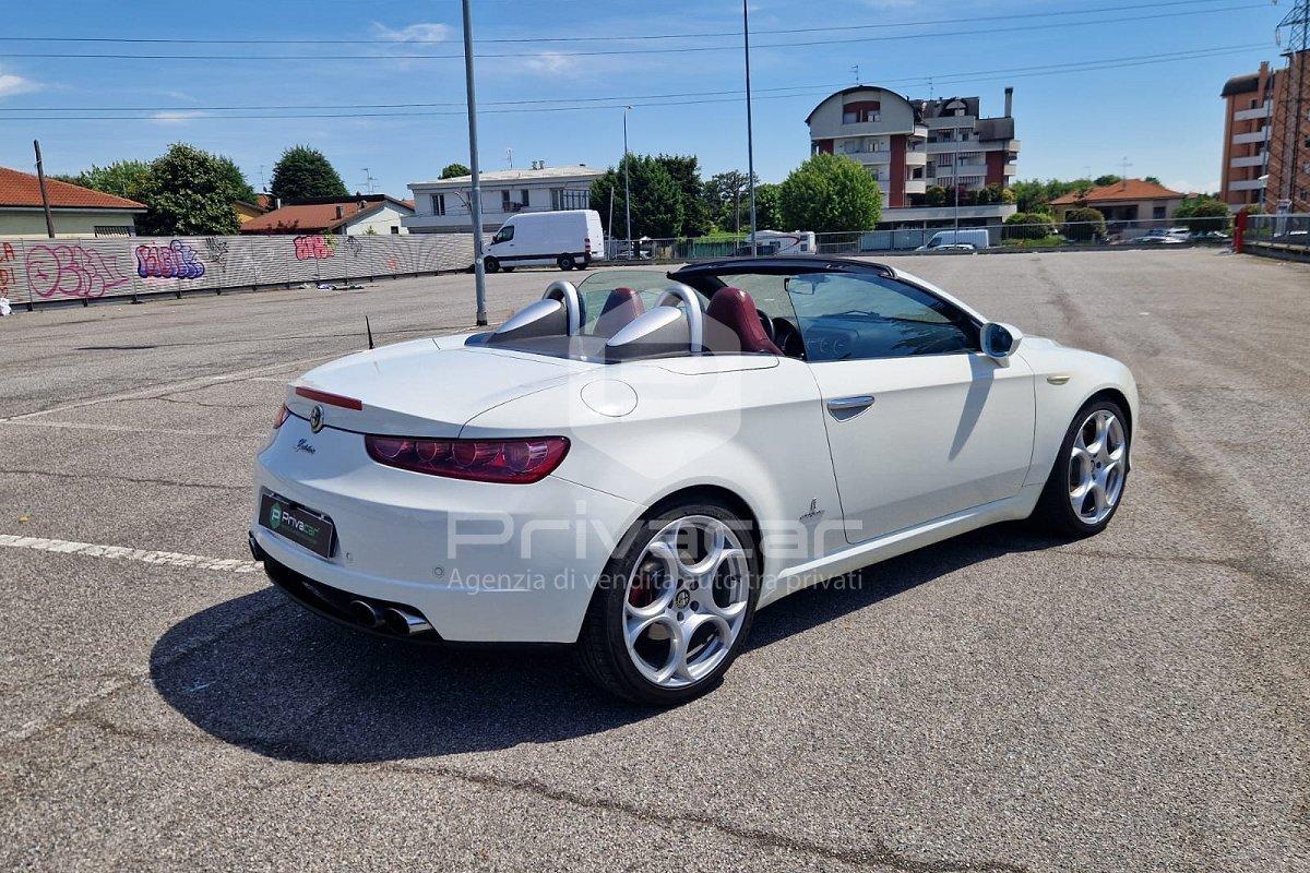 ALFA ROMEO Spider 1750 TBi