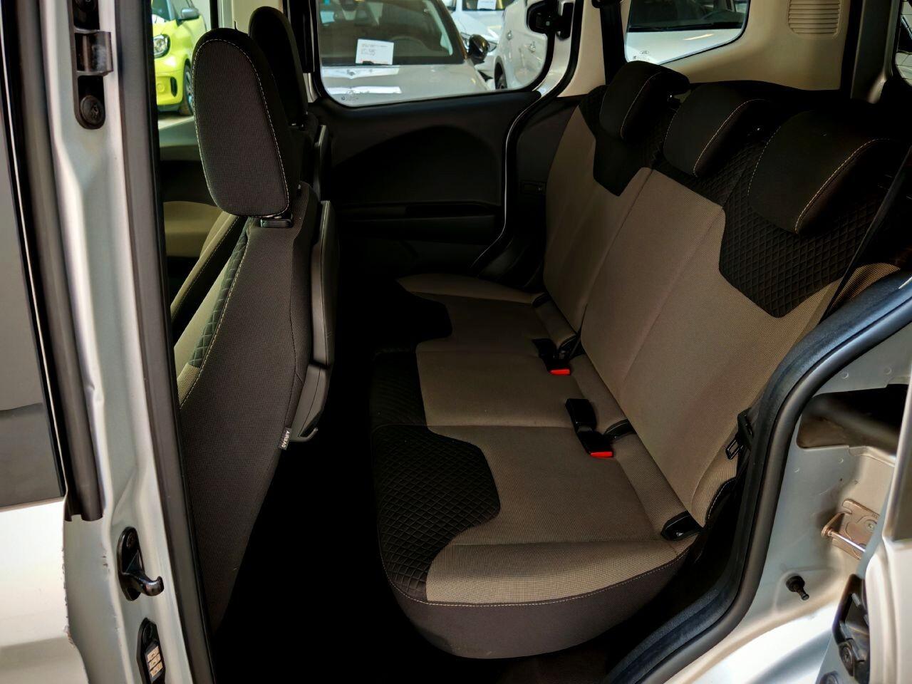 Ford Tourneo Courier 1.0 Titanium EcoBoost 100cv