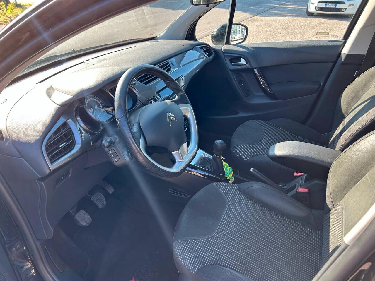 Citroen C3 PureTech 82 Exclusive Neopatentati Zenit