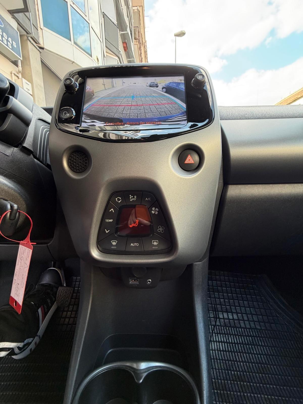 Toyota Aygo Connect 1.0 VVT-i 72 CV 5p 2020