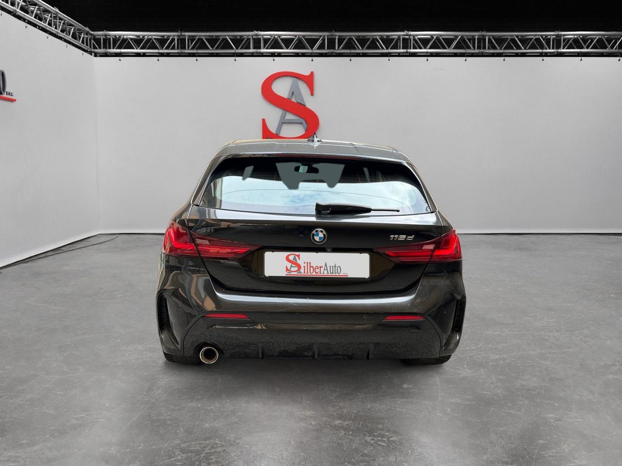 BMW 116 d M-sport -SEDILI A GUSCIO M"