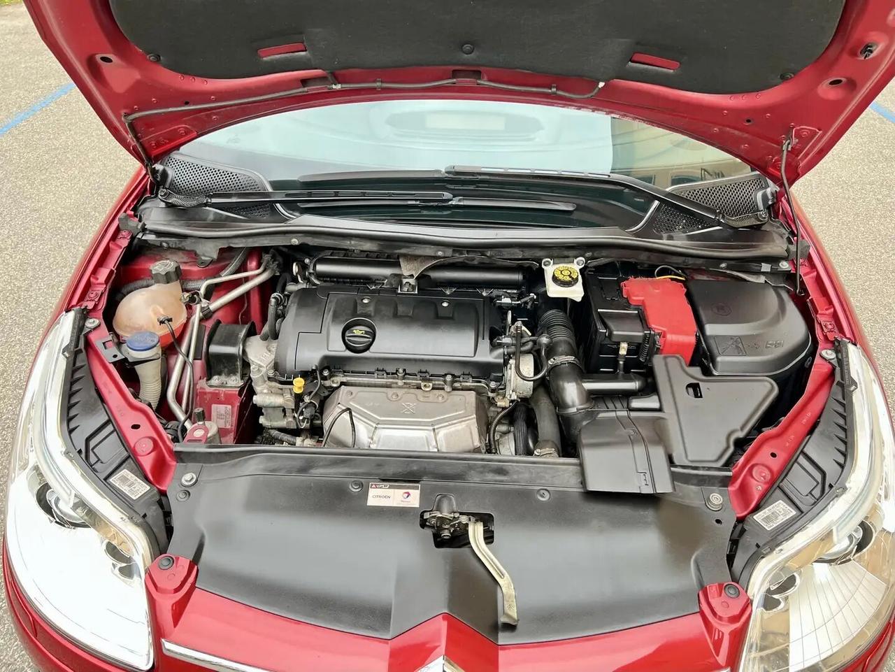 Citroen C4 Coupé 1.6 16V VTi 120CV VTR