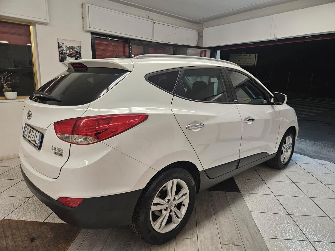 HYUNDAI ix35 1.7CRDi 85kw 115cv 2WD XPOSSIBLE