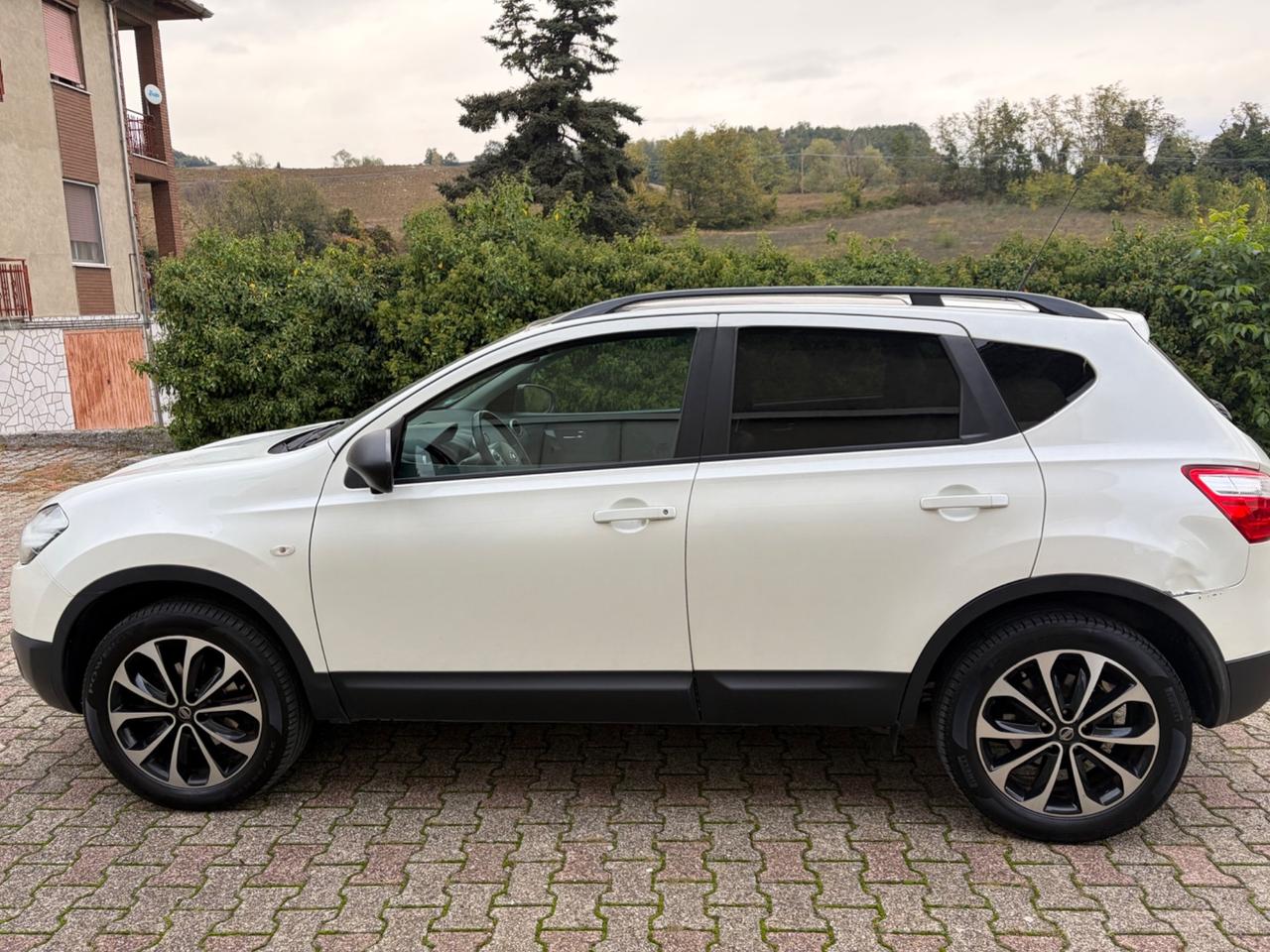 Nissan Qashqai 1.6 GPL Eco n-tec