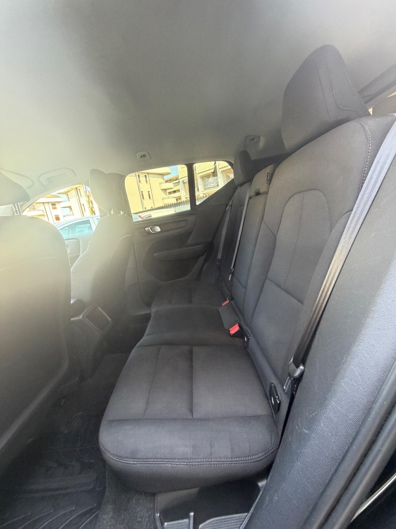 Volvo XC40 D4 AWD Geartronic Momentum