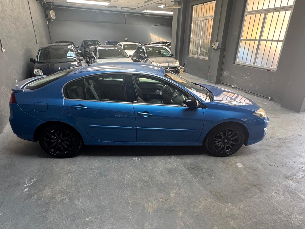 Renault Laguna 2.0 dCi 175CV SPORT 4Control