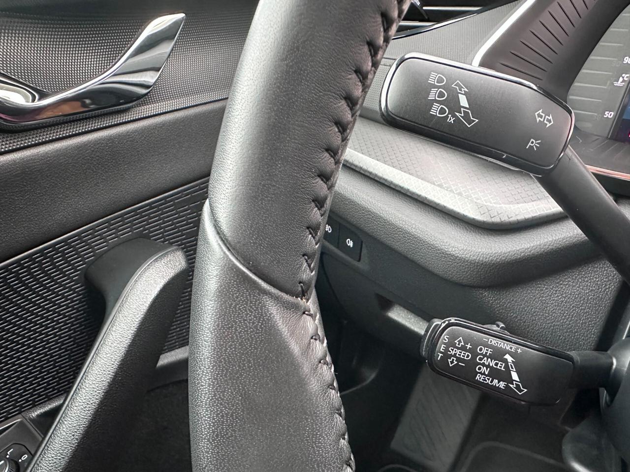 Skoda Octavia SW 2.0TDI 116CV DSG! FULL LED! NAVI! VIRTUAL COCKPIT