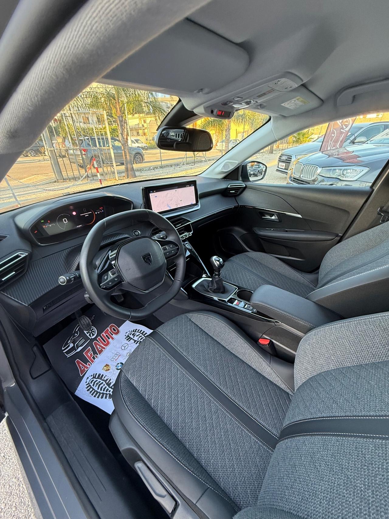 Peugeot 208 PureTech 100 Stop&Start 5 porte Allure