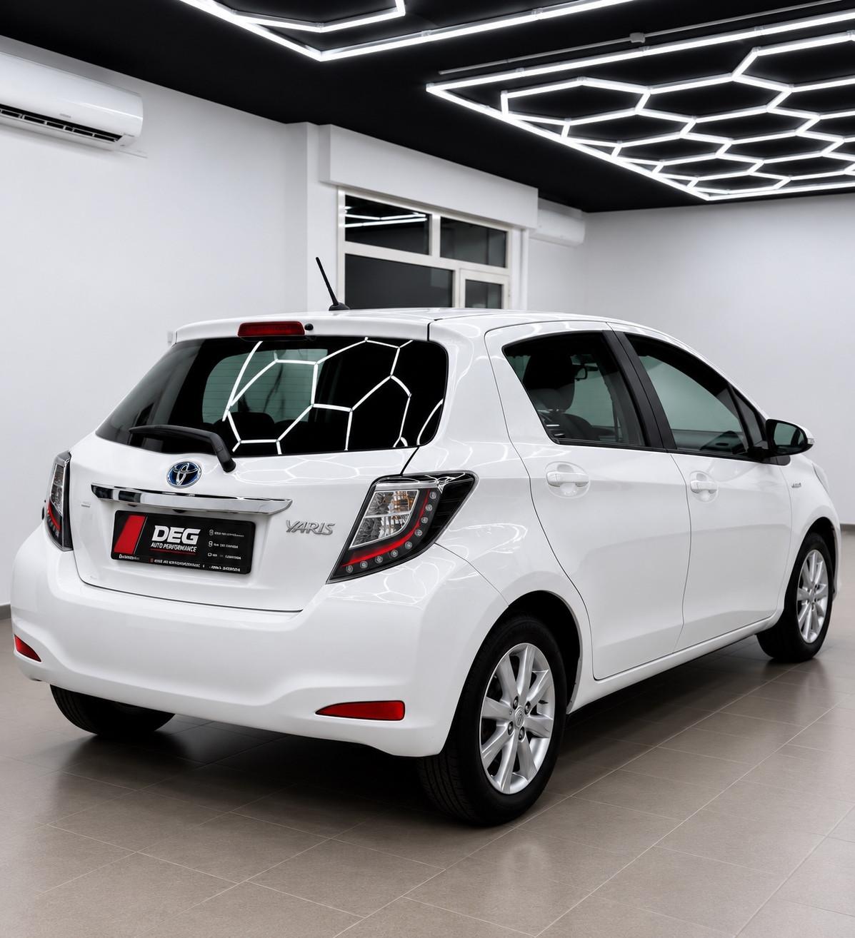 Toyota Yaris 1.5 Hybrid 5 porte Lounge