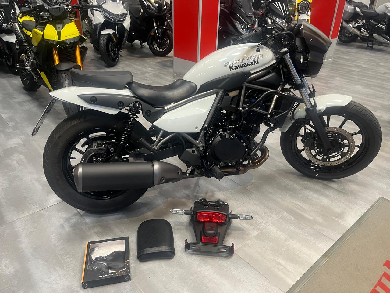 Kawasaki Eliminator 500