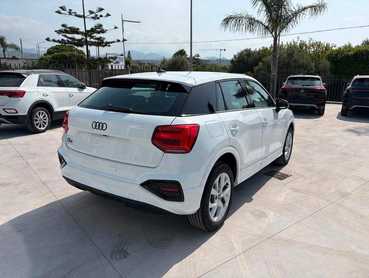 Audi Q2 35 TFSI S tronic Business Advanced