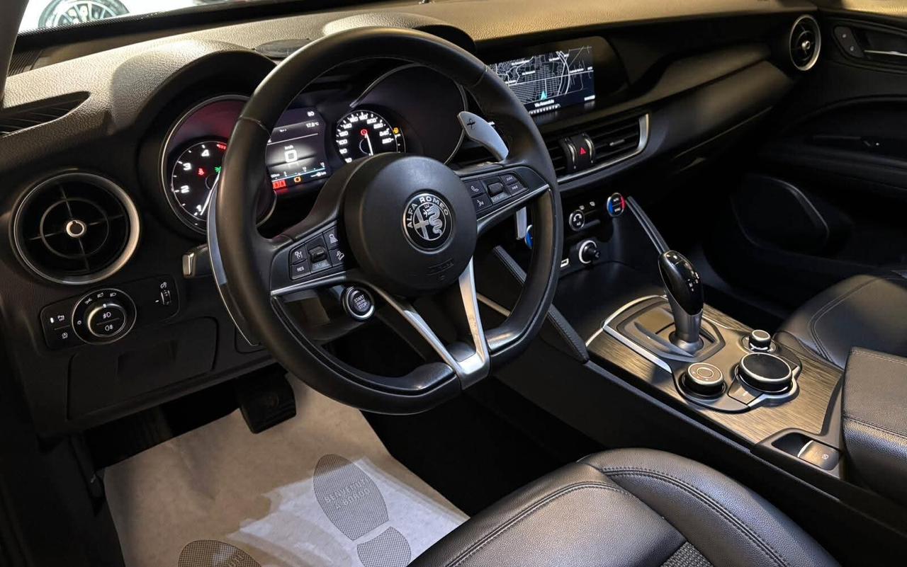 Alfa Romeo Stelvio 2.2 Turbodiesel 210 CV AT8 Q4 Executive