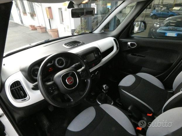 FIAT 500L 0.9 TwinAir Turbo Natural Power Pop St