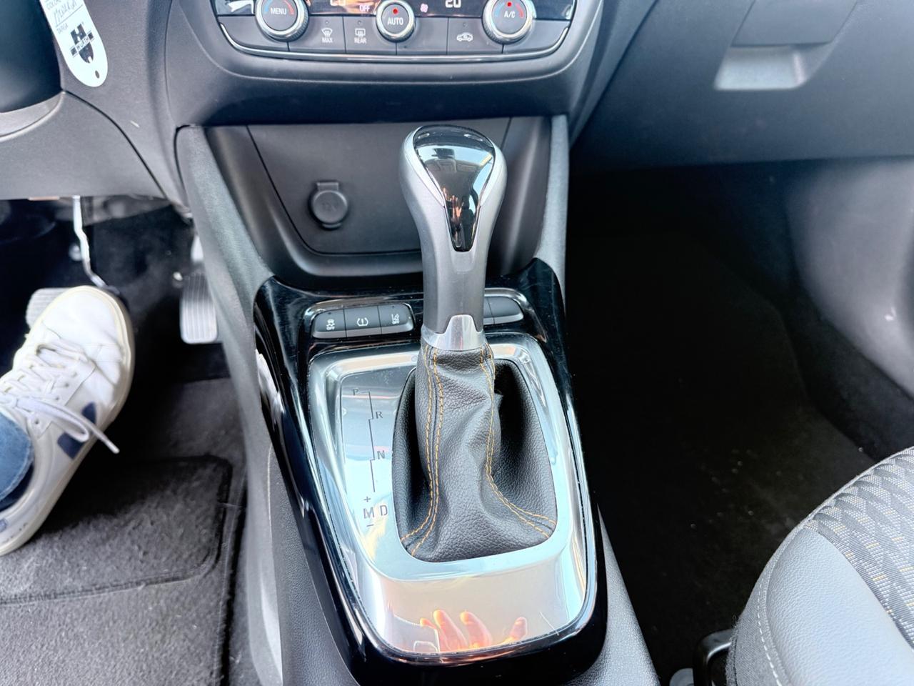 Opel Crossland Crossland X 1.5 ECOTEC D 120 CV Start&Stop aut. Ultimate