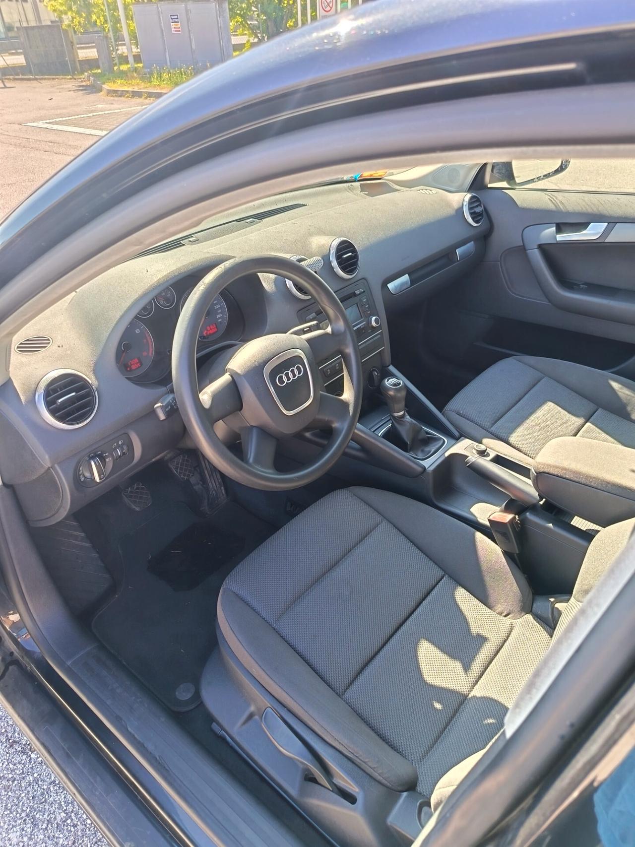 Audi A3 Cabrio 1.2 TFSI Young Edition