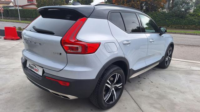 VOLVO XC40 D3 AWD Geartronic R-design N1 N°GA715