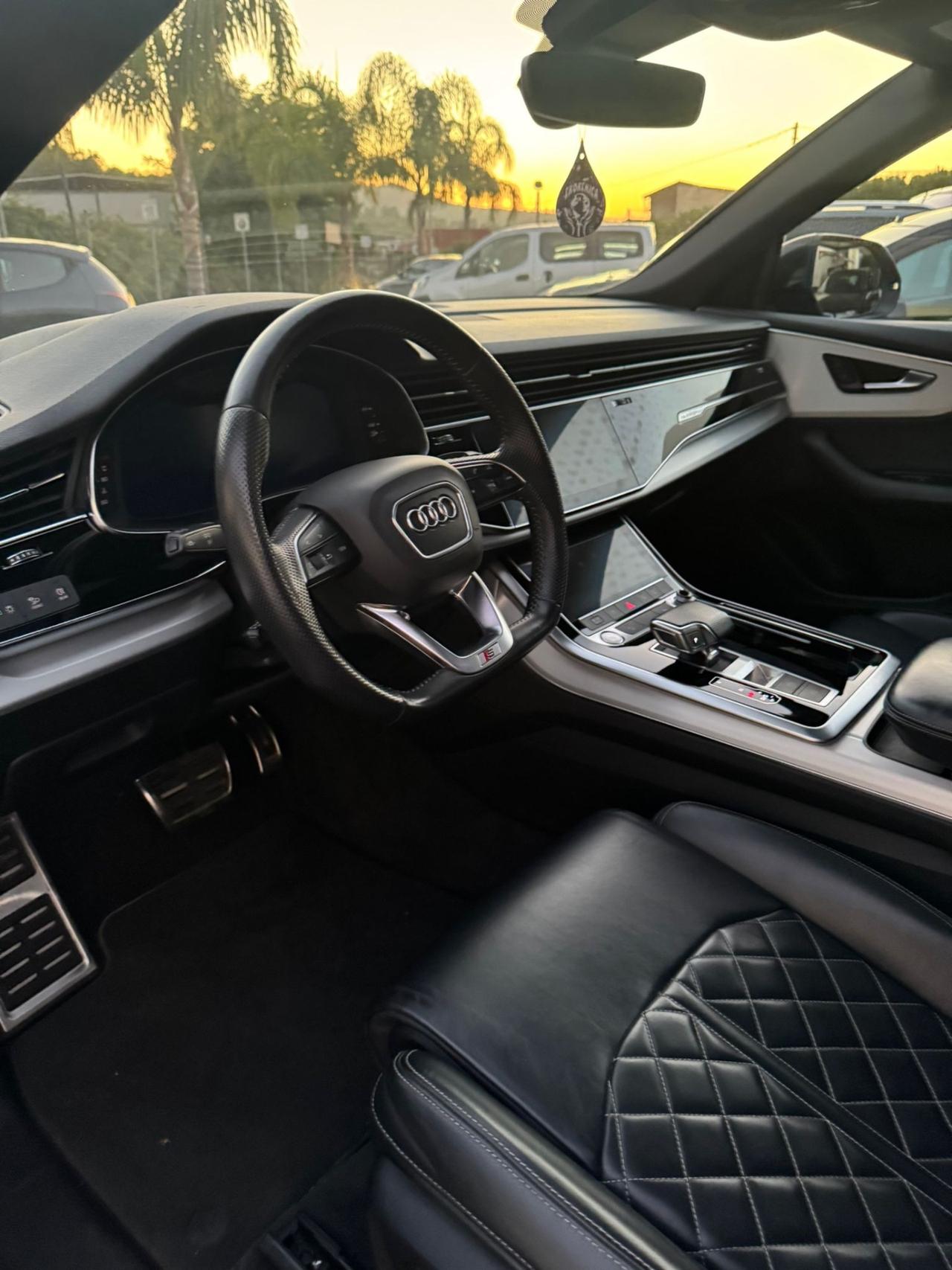 Audi Q8 50 TDI 286 CV quattro tiptronic Sport