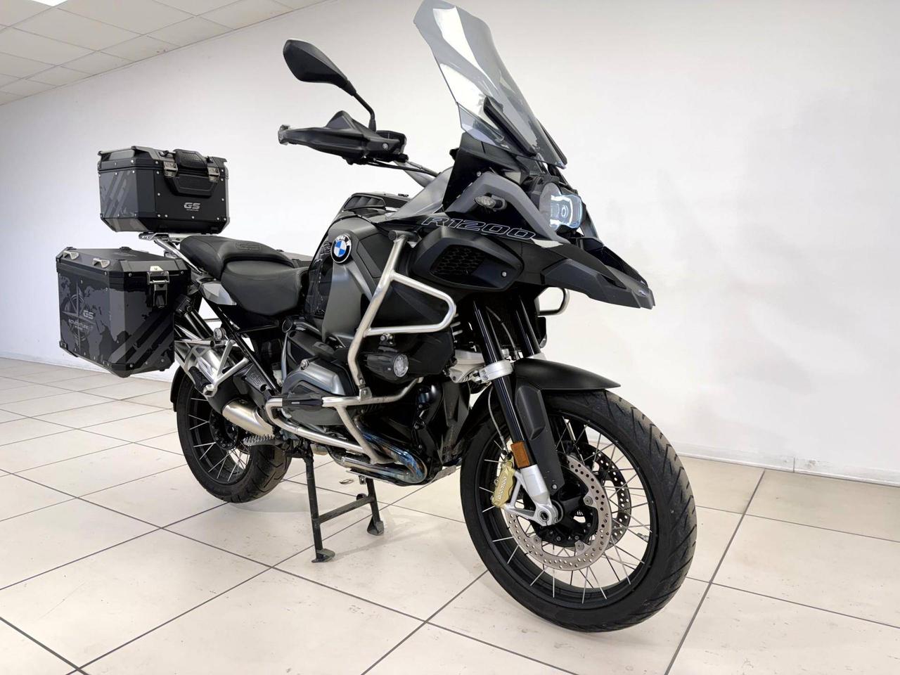 BMW R 1200 GS Adventure Triple Black