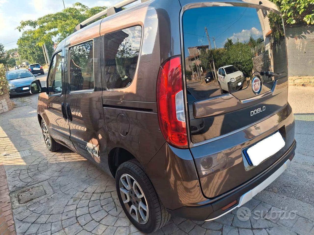 Fiat Doblò 1.6 MJT 16V 120CV Trekking 5 POSTI CLIMA CERCHI BARRE BLUETOOTH MULTIFUNZIONE PDC CRUISE