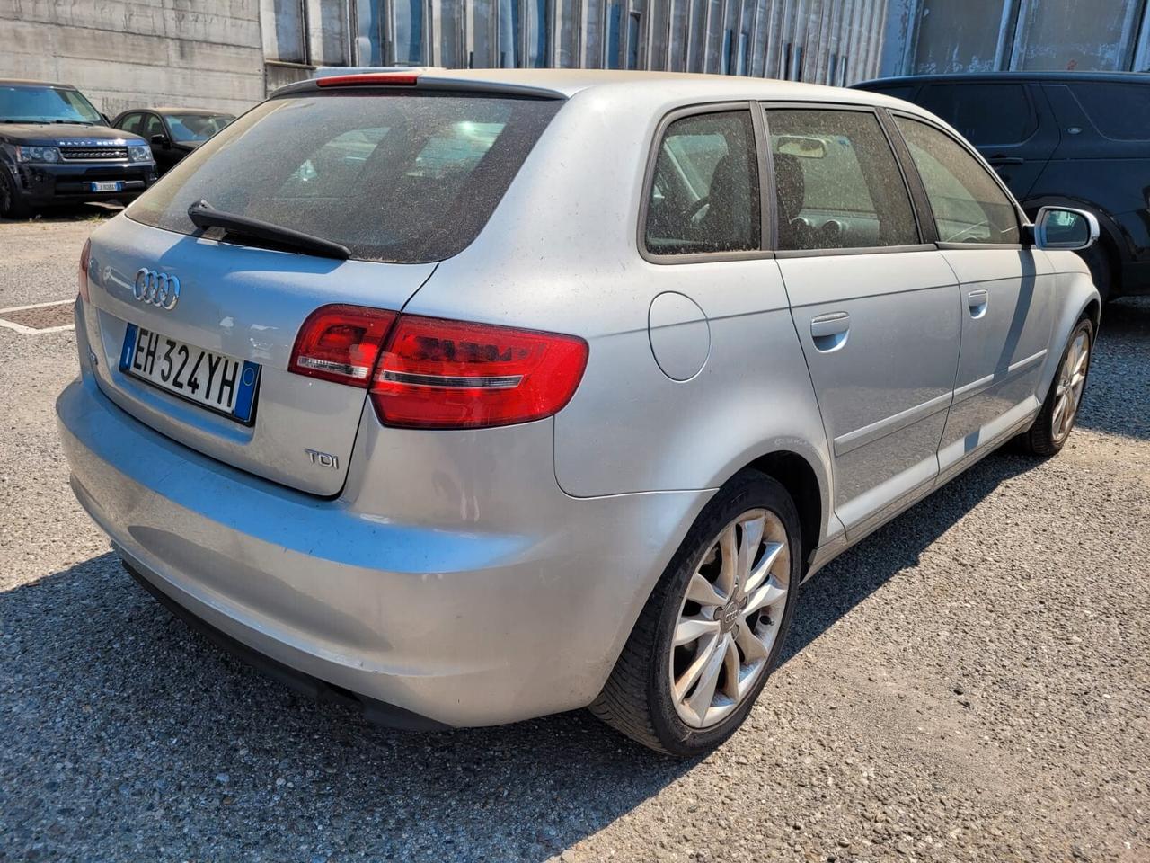 Audi A3 SPB 1.6 TDI 105 CV Fap intasato