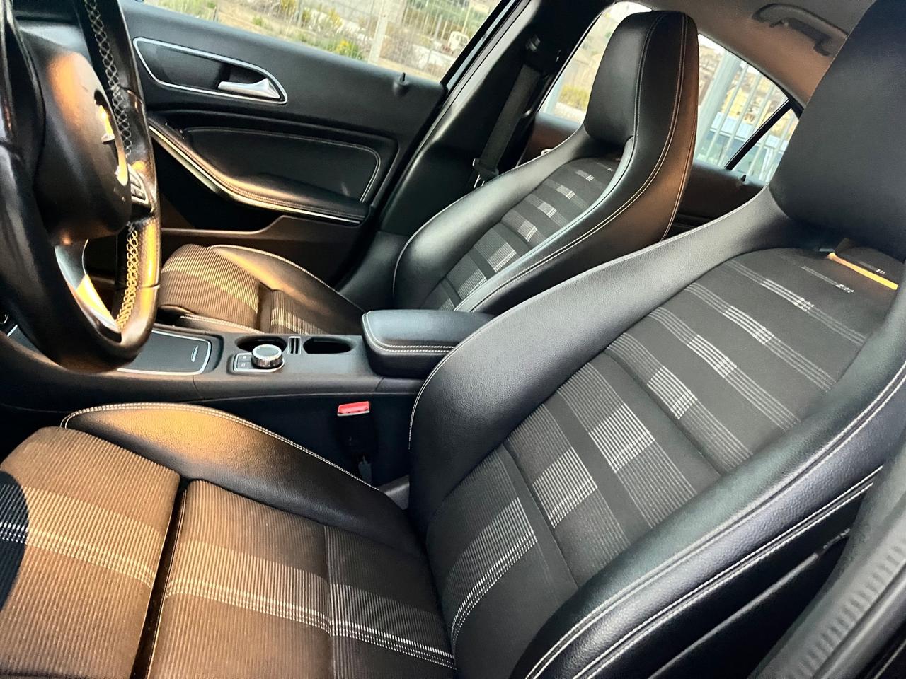 Mercedes-benz A 180 d Sport navigatore fari uxeno 2018