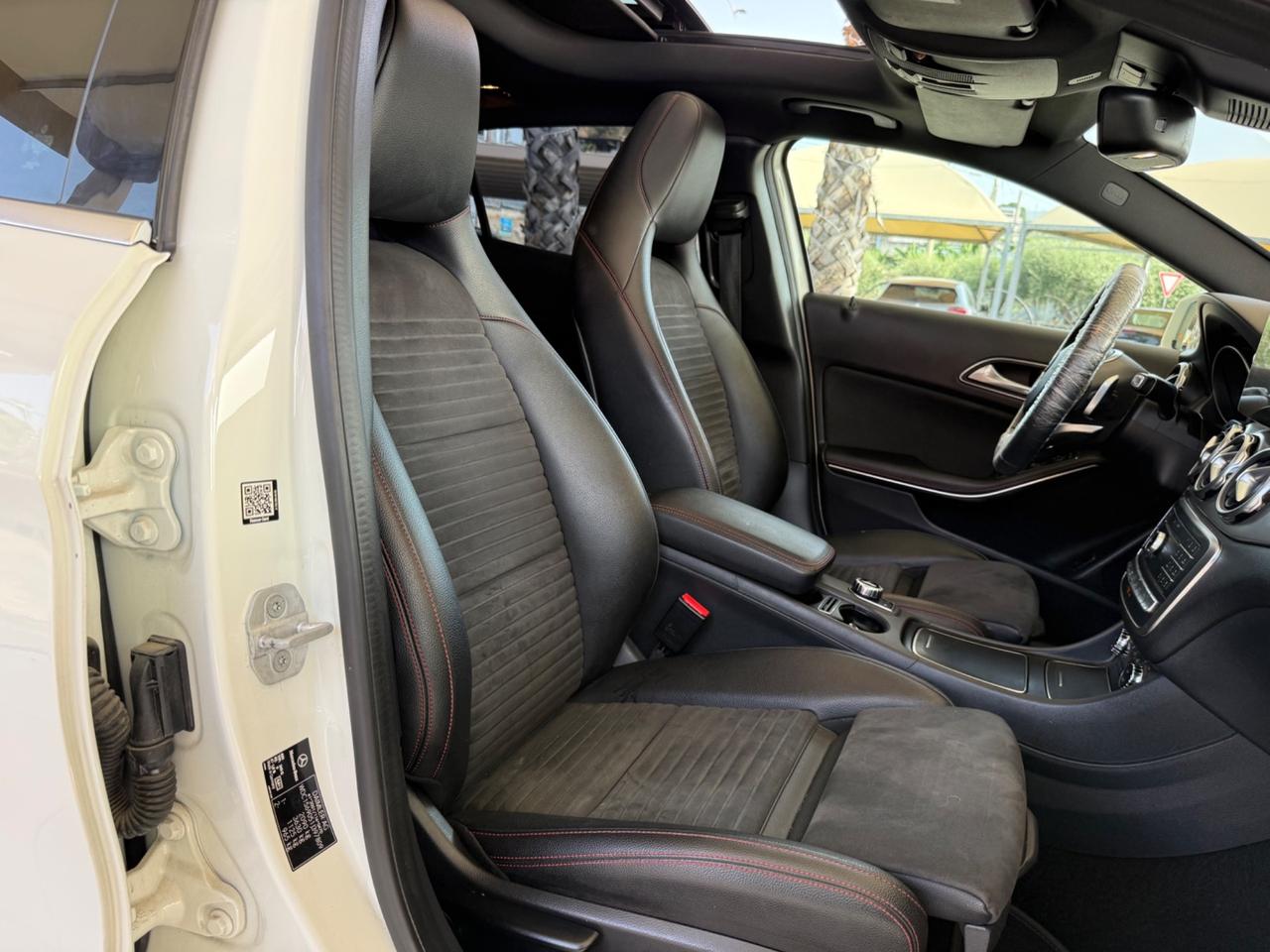 Mercedes-benz GLA 220 d Automatic 4Matic Premium