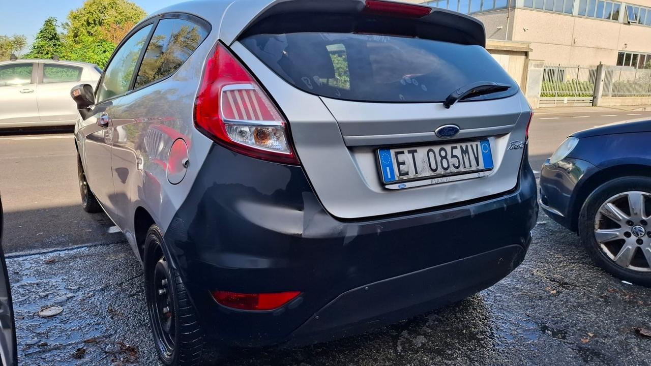 Ford Fiesta Titanium 1.5 gasolio 2013 problemi al motore