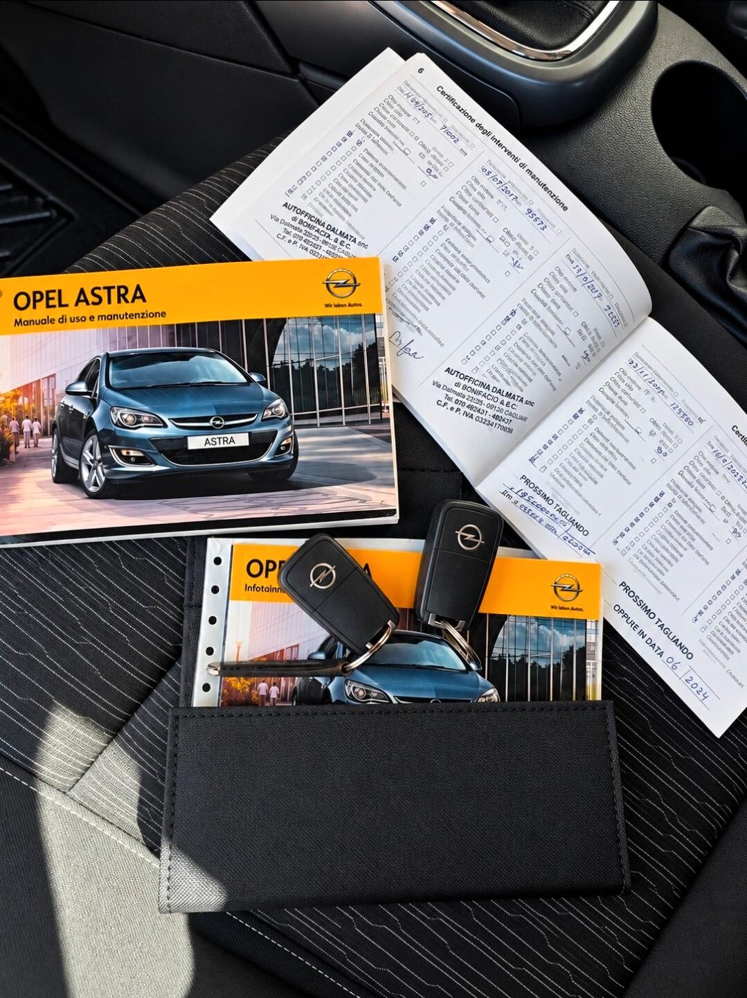 Opel Astra 1.7 CDTI 110CV Sports Tourer Elective