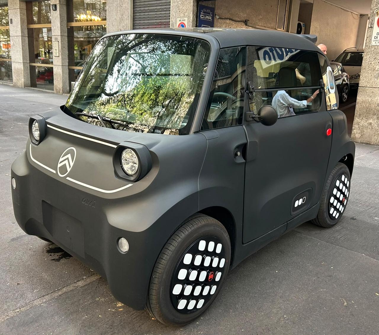 Citroen Ami Dark Side